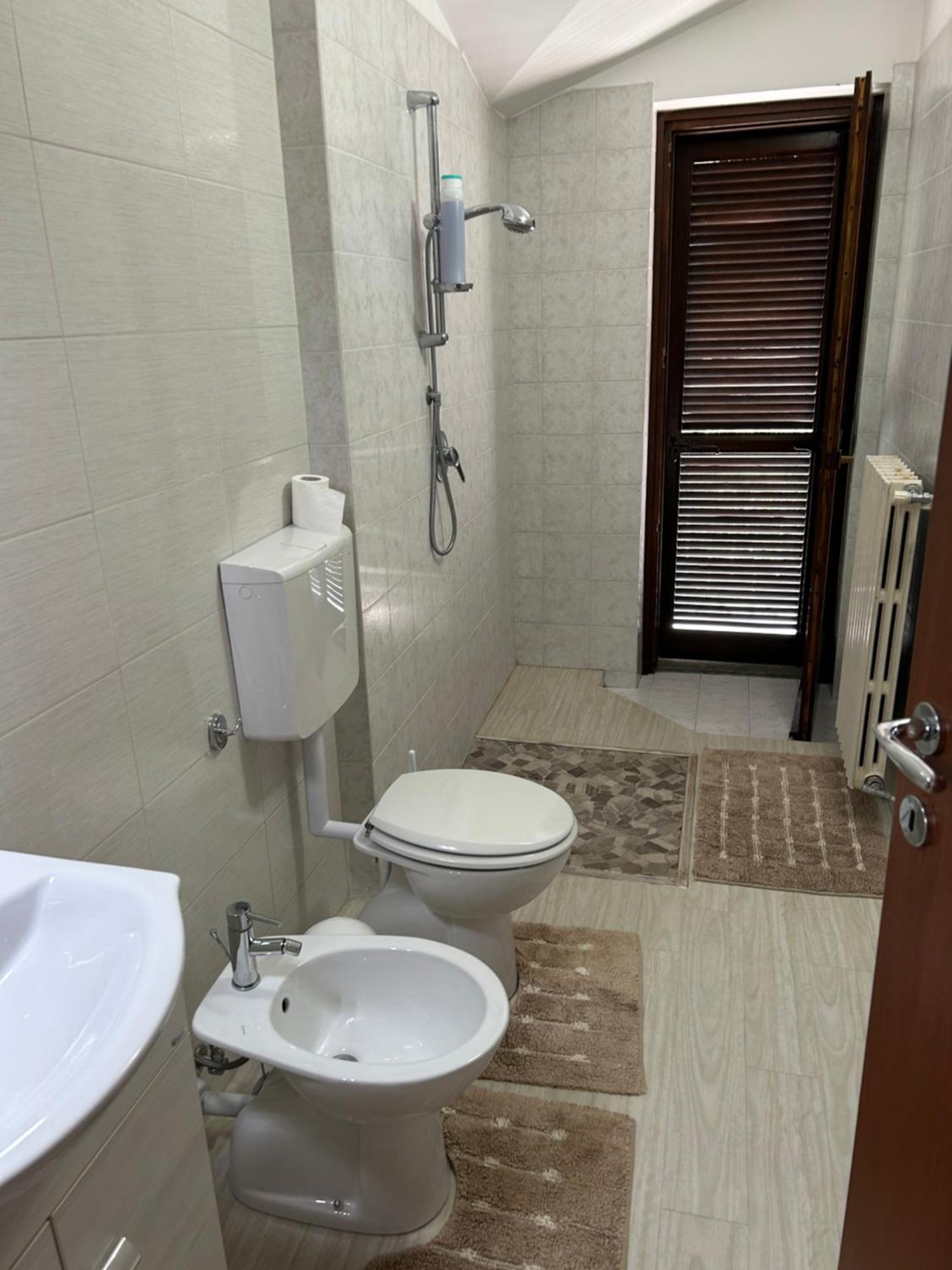 B&B Caselle Caselle Torinese Екстериор снимка
